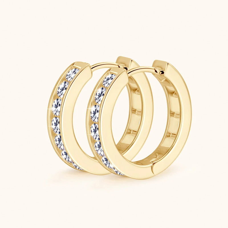 Brinco de Prata Argola Cravejada Moissanite