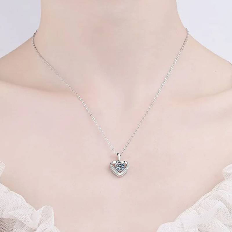Colar feminino