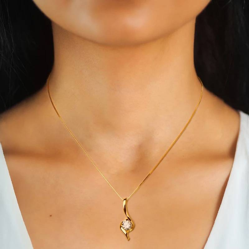 Colar feminino